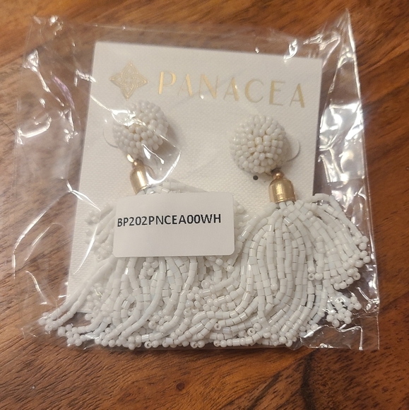 Rachel Zoe Panacea Beaded Tassel Earrings white brand new - Picture 5 of 5